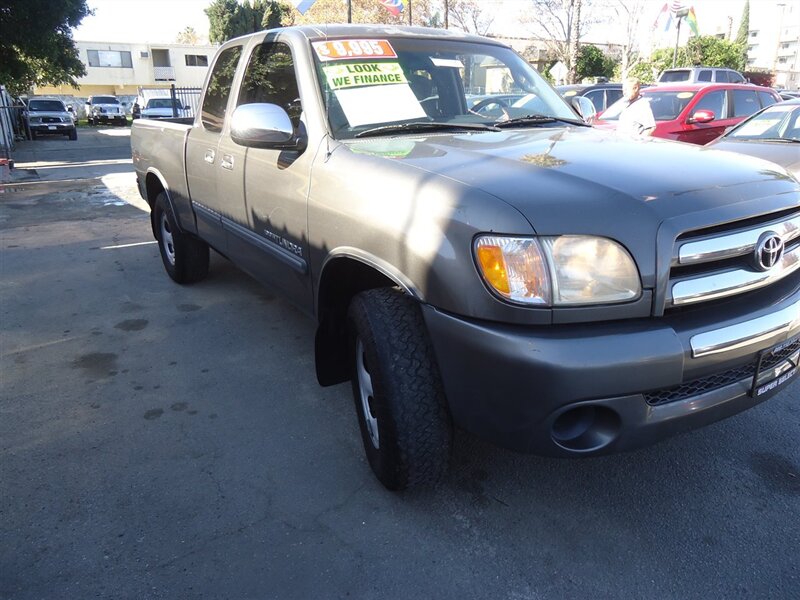 2004 Toyota Tundra SR5  
