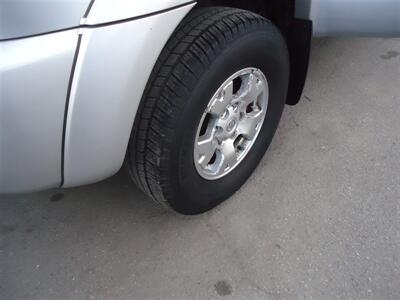 2005 Toyota Tacoma PreRunner V6   - Photo 20 - Van Nuys, CA 91405