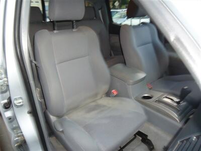 2005 Toyota Tacoma PreRunner V6   - Photo 10 - Van Nuys, CA 91405