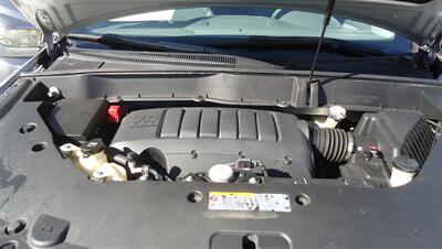 2017 Chevrolet Traverse LS   - Photo 15 - Van Nuys, CA 91405