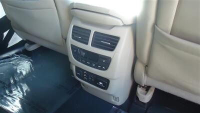 2015 Acura MDX SH-AWD w/Advance w/R - Photo 15 - Van Nuys, CA 91405