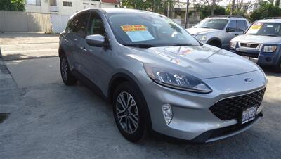 2022 Ford Escape SEL   - Photo 2 - Van Nuys, CA 91405