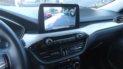 2022 Ford Escape SEL   - Photo 23 - Van Nuys, CA 91405