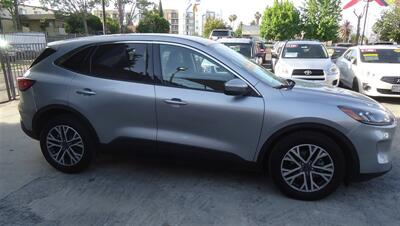 2022 Ford Escape SEL   - Photo 3 - Van Nuys, CA 91405