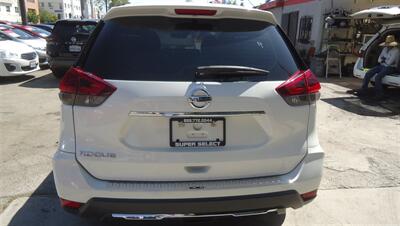 2020 Nissan Rogue S   - Photo 9 - Van Nuys, CA 91405