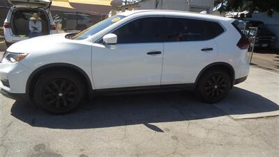2020 Nissan Rogue S   - Photo 7 - Van Nuys, CA 91405