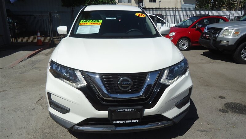 2020 Nissan Rogue S   - Photo 1 - Van Nuys, CA 91405