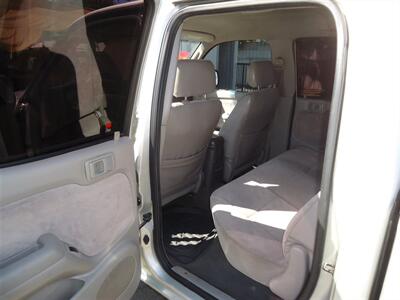 2003 Toyota Tacoma PreRunner V6   - Photo 12 - Van Nuys, CA 91405