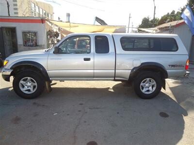 2003 Toyota Tacoma PreRunner V6 - Photo 7 - Van Nuys, CA 91405