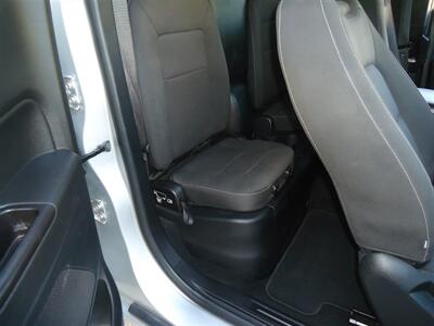 2018 Chevrolet Colorado LT   - Photo 15 - Van Nuys, CA 91405