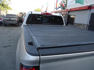 2018 Chevrolet Colorado LT   - Photo 11 - Van Nuys, CA 91405