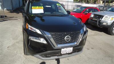 2021 Nissan Rogue SV   - Photo 2 - Van Nuys, CA 91405