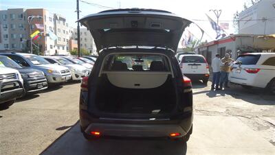 2021 Nissan Rogue SV   - Photo 9 - Van Nuys, CA 91405
