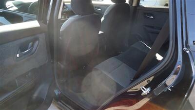 2021 Nissan Rogue SV   - Photo 16 - Van Nuys, CA 91405