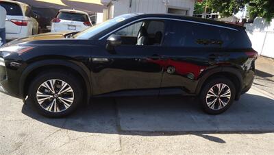 2021 Nissan Rogue SV   - Photo 6 - Van Nuys, CA 91405