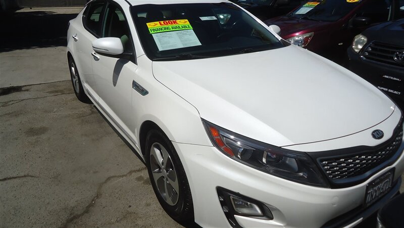 2015 Kia Optima Hybrid   - Photo 1 - Van Nuys, CA 91405