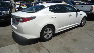 2015 Kia Optima Hybrid   - Photo 4 - Van Nuys, CA 91405