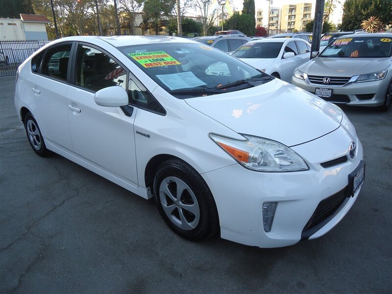 2012 Toyota Prius Two   - Photo 1 - Van Nuys, CA 91405