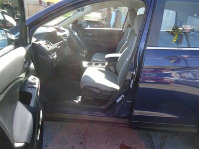 2015 Honda CR-V LX - Photo 17 - Van Nuys, CA 91405