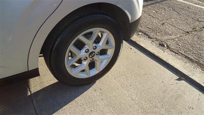 2021 Kia Soul S   - Photo 20 - Van Nuys, CA 91405