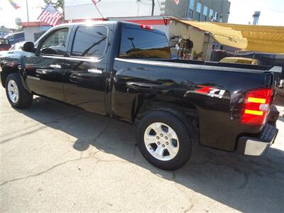 2011 Chevrolet Silverado 1500 LT   - Photo 8 - Van Nuys, CA 91405