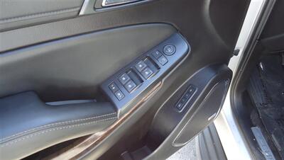 2015 Chevrolet Tahoe LT   - Photo 28 - Van Nuys, CA 91405