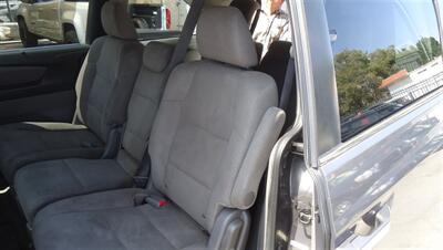 2015 Honda Odyssey EX   - Photo 16 - Van Nuys, CA 91405
