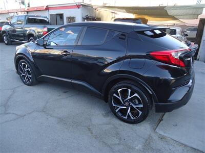 2018 Toyota C-HR XLE   - Photo 8 - Van Nuys, CA 91405