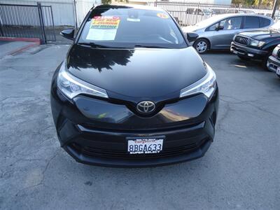2018 Toyota C-HR XLE   - Photo 5 - Van Nuys, CA 91405