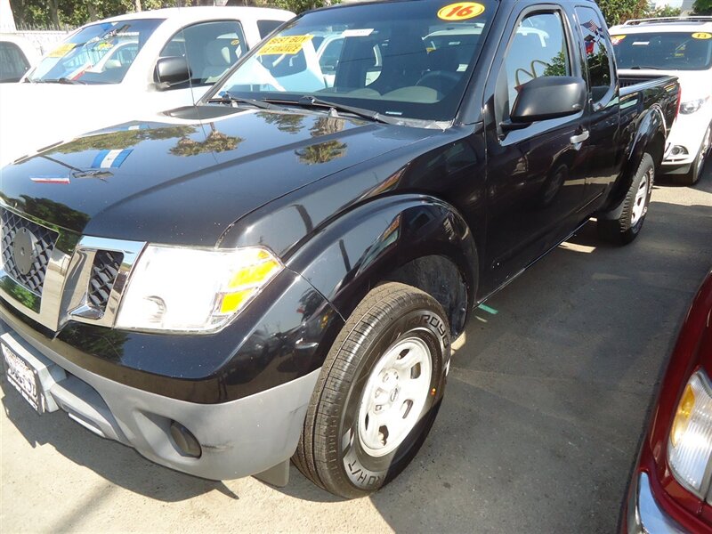 2016 Nissan Frontier S   - Photo 1 - Van Nuys, CA 91405