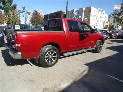 2005 Nissan Titan LE   - Photo 4 - Van Nuys, CA 91405