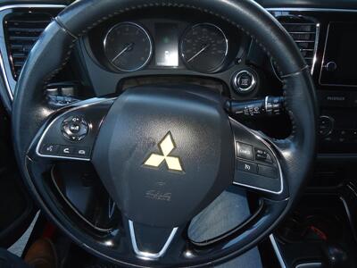 2017 Mitsubishi Outlander SE   - Photo 16 - Van Nuys, CA 91405