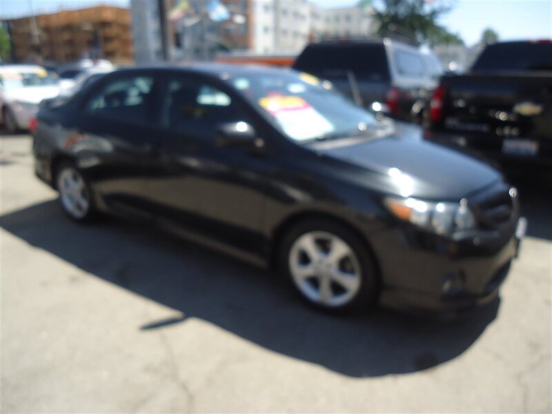 2013 Toyota Corolla S - Photo 1 - Van Nuys, CA 91405