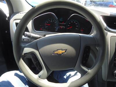 2017 Chevrolet Traverse LS   - Photo 31 - Van Nuys, CA 91405
