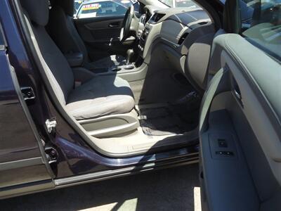 2017 Chevrolet Traverse LS   - Photo 24 - Van Nuys, CA 91405