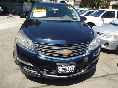 2017 Chevrolet Traverse LS   - Photo 2 - Van Nuys, CA 91405