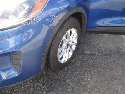 2022 Ford Escape SE   - Photo 26 - Van Nuys, CA 91405