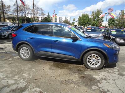 2022 Ford Escape SE   - Photo 3 - Van Nuys, CA 91405