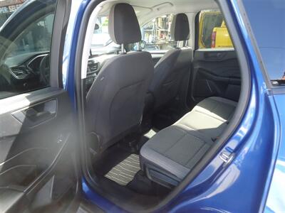 2022 Ford Escape SE   - Photo 16 - Van Nuys, CA 91405