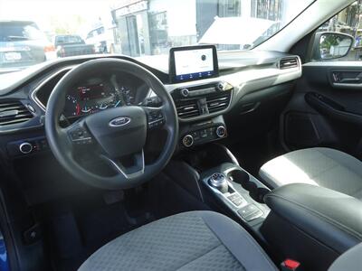 2022 Ford Escape SE   - Photo 18 - Van Nuys, CA 91405