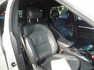 2016 Ford Explorer XLT   - Photo 15 - Van Nuys, CA 91405