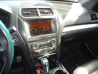 2016 Ford Explorer XLT   - Photo 26 - Van Nuys, CA 91405
