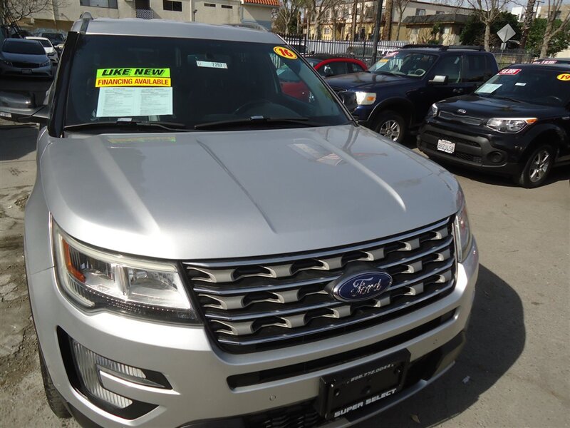 2016 Ford Explorer XLT   - Photo 1 - Van Nuys, CA 91405