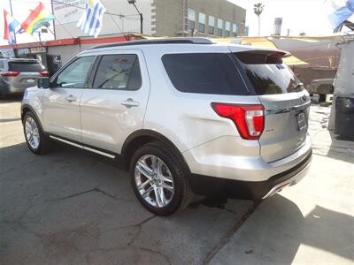 2016 Ford Explorer XLT   - Photo 9 - Van Nuys, CA 91405