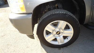 2008 Chevrolet Silverado 1500 LT1 - Photo 23 - Van Nuys, CA 91405