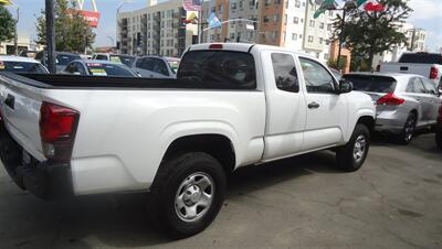 2022 Toyota Tacoma SR   - Photo 4 - Van Nuys, CA 91405