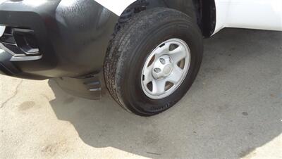 2022 Toyota Tacoma SR   - Photo 27 - Van Nuys, CA 91405