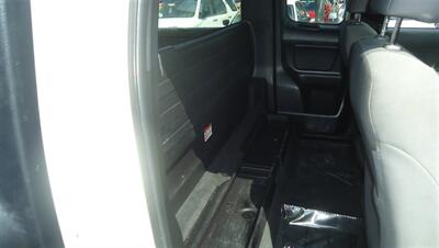 2022 Toyota Tacoma SR   - Photo 11 - Van Nuys, CA 91405