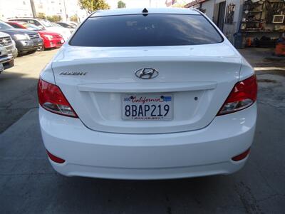 2016 Hyundai ACCENT L   - Photo 9 - Van Nuys, CA 91405
