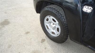 2014 Toyota Tacoma   - Photo 20 - Van Nuys, CA 91405